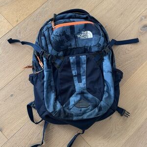 The North Face Recon Navy and Blue Backpack 30L